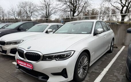 BMW 3 серия, 2021 год, 2 990 000 рублей, 1 фотография