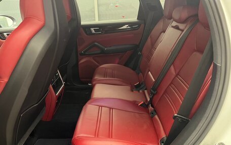 Porsche Cayenne III, 2018 год, 6 490 000 рублей, 11 фотография