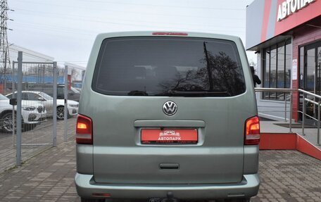 Volkswagen Caravelle T5, 2010 год, 1 899 000 рублей, 4 фотография