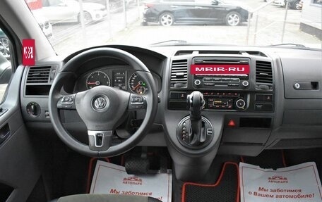 Volkswagen Caravelle T5, 2010 год, 1 899 000 рублей, 13 фотография
