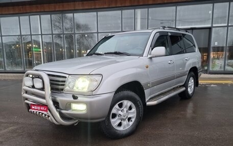 Toyota Land Cruiser 100 рестайлинг 2, 2006 год, 2 300 000 рублей, 1 фотография