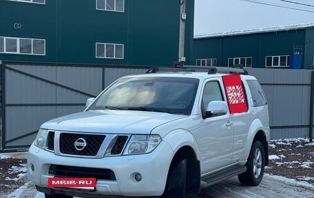 Nissan Pathfinder, 2011 год, 1 050 000 рублей, 3 фотография