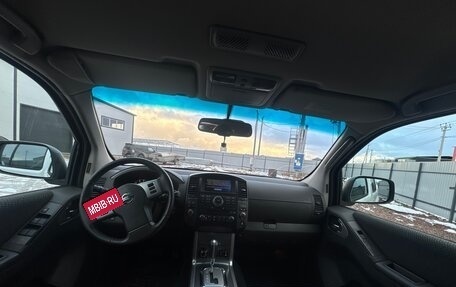 Nissan Pathfinder, 2011 год, 1 050 000 рублей, 15 фотография