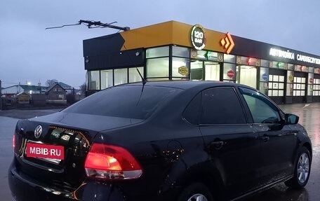 Volkswagen Polo VI (EU Market), 2011 год, 750 000 рублей, 2 фотография