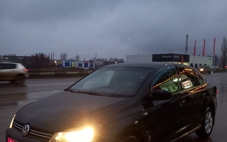 Volkswagen Polo VI (EU Market), 2011 год, 750 000 рублей, 3 фотография