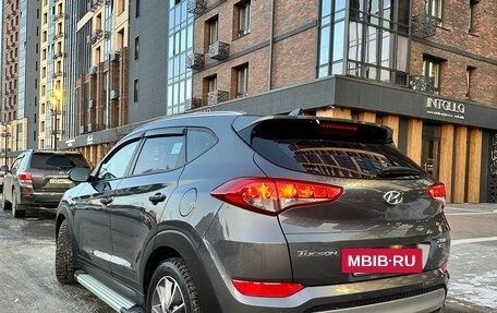 Hyundai Tucson III, 2018 год, 2 550 000 рублей, 2 фотография