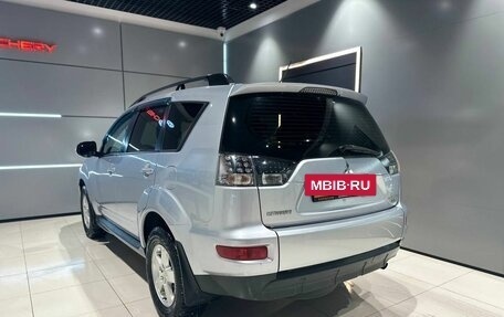 Mitsubishi Outlander III рестайлинг 3, 2011 год, 1 323 000 рублей, 3 фотография