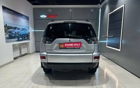 Mitsubishi Outlander III рестайлинг 3, 2011 год, 1 323 000 рублей, 4 фотография