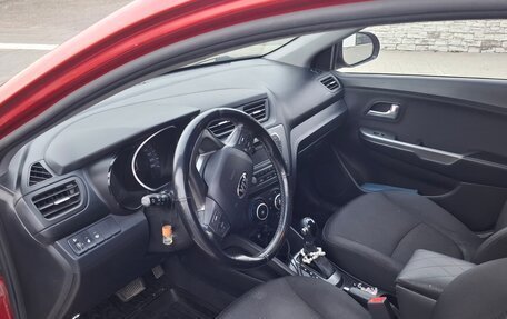 KIA Rio III рестайлинг, 2014 год, 999 999 рублей, 4 фотография