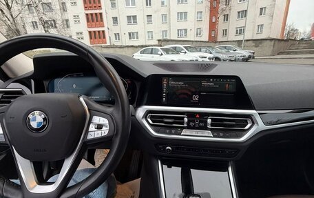 BMW 3 серия, 2021 год, 2 990 000 рублей, 7 фотография