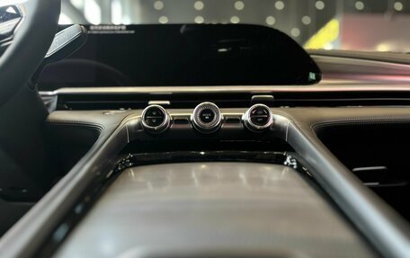 CheryExeed TXL, 2024 год, 3 900 000 рублей, 17 фотография