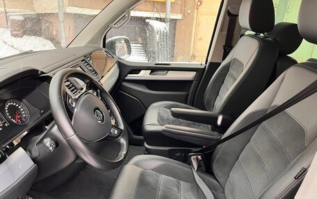 Volkswagen Multivan T6 рестайлинг, 2016 год, 4 400 000 рублей, 4 фотография