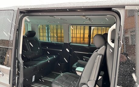 Volkswagen Multivan T6 рестайлинг, 2016 год, 4 400 000 рублей, 3 фотография