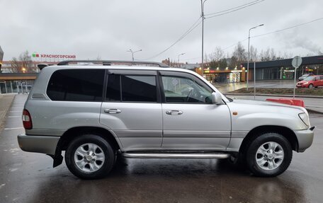 Toyota Land Cruiser 100 рестайлинг 2, 2006 год, 2 300 000 рублей, 5 фотография