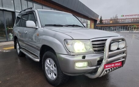 Toyota Land Cruiser 100 рестайлинг 2, 2006 год, 2 300 000 рублей, 6 фотография