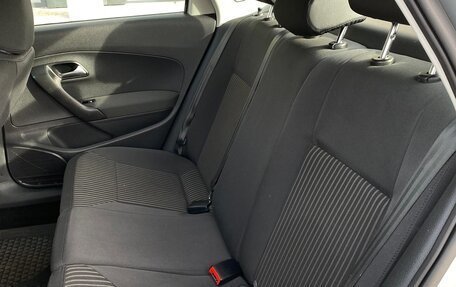 Volkswagen Polo VI (EU Market), 2011 год, 720 000 рублей, 8 фотография