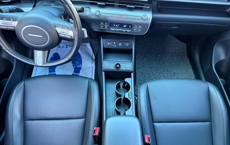 Hyundai Kona, 2024 год, 3 500 000 рублей, 23 фотография