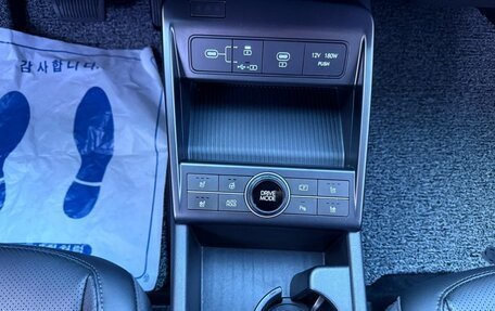 Hyundai Kona, 2024 год, 3 500 000 рублей, 19 фотография