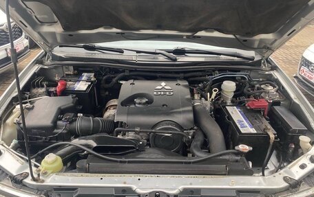 Mitsubishi Pajero Sport II рестайлинг, 2014 год, 1 890 000 рублей, 14 фотография