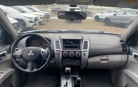 Mitsubishi Pajero Sport II рестайлинг, 2014 год, 1 890 000 рублей, 7 фотография