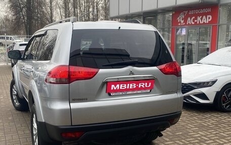 Mitsubishi Pajero Sport II рестайлинг, 2014 год, 1 890 000 рублей, 12 фотография