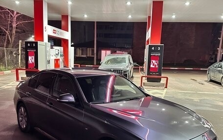 BMW 3 серия, 2018 год, 2 750 000 рублей, 1 фотография