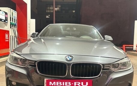 BMW 3 серия, 2018 год, 2 750 000 рублей, 3 фотография