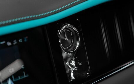 Rolls-Royce Cullinan, 2024 год, 62 500 000 рублей, 16 фотография