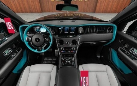 Rolls-Royce Cullinan, 2024 год, 62 500 000 рублей, 20 фотография