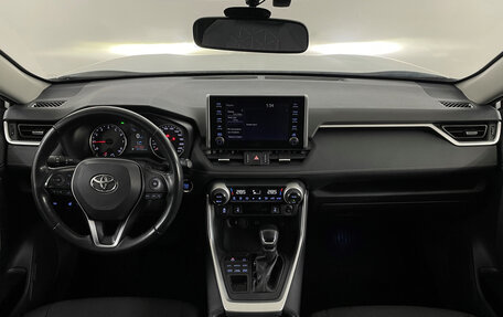 Toyota RAV4, 2019 год, 2 850 000 рублей, 5 фотография