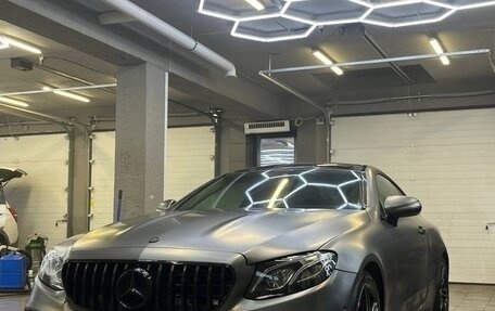 Mercedes-Benz E-Класс, 2017 год, 3 300 000 рублей, 2 фотография