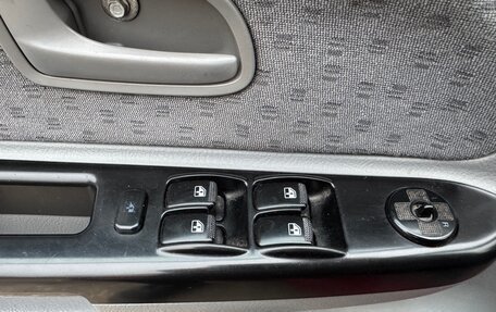 KIA Rio II, 2004 год, 399 000 рублей, 18 фотография