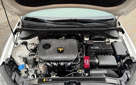 Hyundai Elantra VI рестайлинг, 2018 год, 1 300 000 рублей, 21 фотография