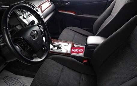 Toyota Camry, 2013 год, 1 719 000 рублей, 8 фотография