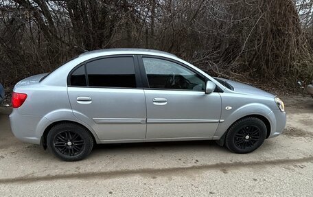KIA Rio II, 2010 год, 650 000 рублей, 2 фотография