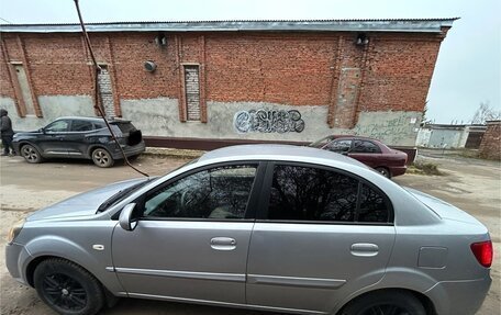 KIA Rio II, 2010 год, 650 000 рублей, 5 фотография