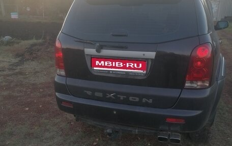 SsangYong Rexton III, 2007 год, 800 000 рублей, 2 фотография
