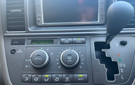 Toyota Raum II, 2008 год, 875 000 рублей, 7 фотография