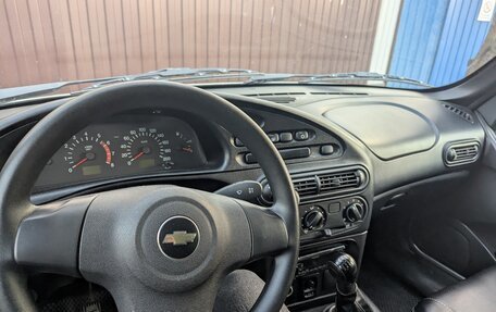 Chevrolet Niva I рестайлинг, 2012 год, 550 000 рублей, 11 фотография