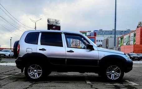 Chevrolet Niva I рестайлинг, 2012 год, 550 000 рублей, 3 фотография