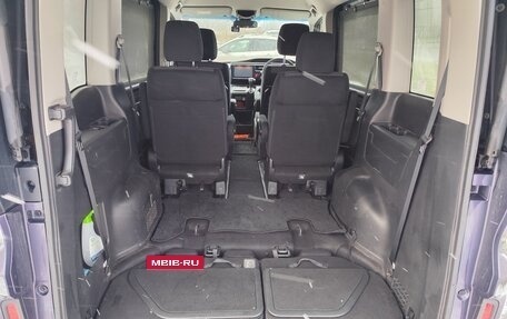 Honda Stepwgn IV, 2017 год, 2 190 000 рублей, 21 фотография