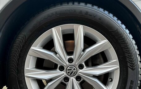 Volkswagen Tiguan II, 2017 год, 2 600 000 рублей, 6 фотография