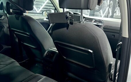 Volkswagen Tiguan II, 2017 год, 2 600 000 рублей, 15 фотография