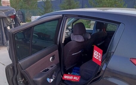 Nissan Tiida, 2012 год, 900 000 рублей, 7 фотография