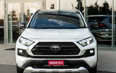 Toyota RAV4, 2025 год, 4 705 000 рублей, 3 фотография