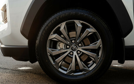 Toyota RAV4, 2025 год, 4 705 000 рублей, 12 фотография