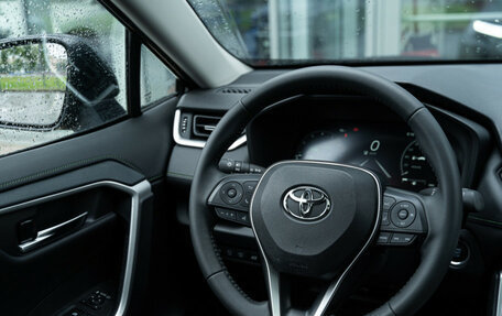 Toyota RAV4, 2025 год, 4 500 000 рублей, 33 фотография