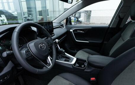 Toyota RAV4, 2025 год, 4 500 000 рублей, 26 фотография