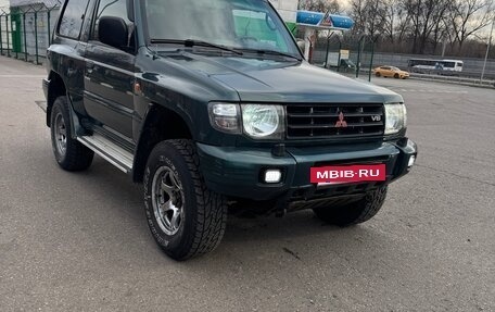 Mitsubishi Pajero III рестайлинг, 1998 год, 1 100 000 рублей, 2 фотография