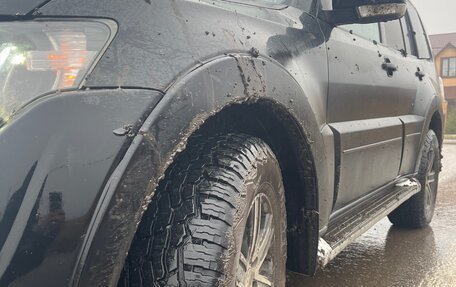 Mitsubishi Pajero IV, 2014 год, 2 000 000 рублей, 14 фотография